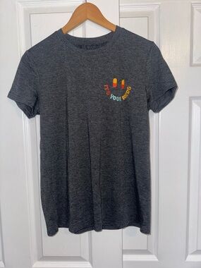 Playful Women’s “It’s Your Meds” Graphic Tee – Retro Vibes Medium